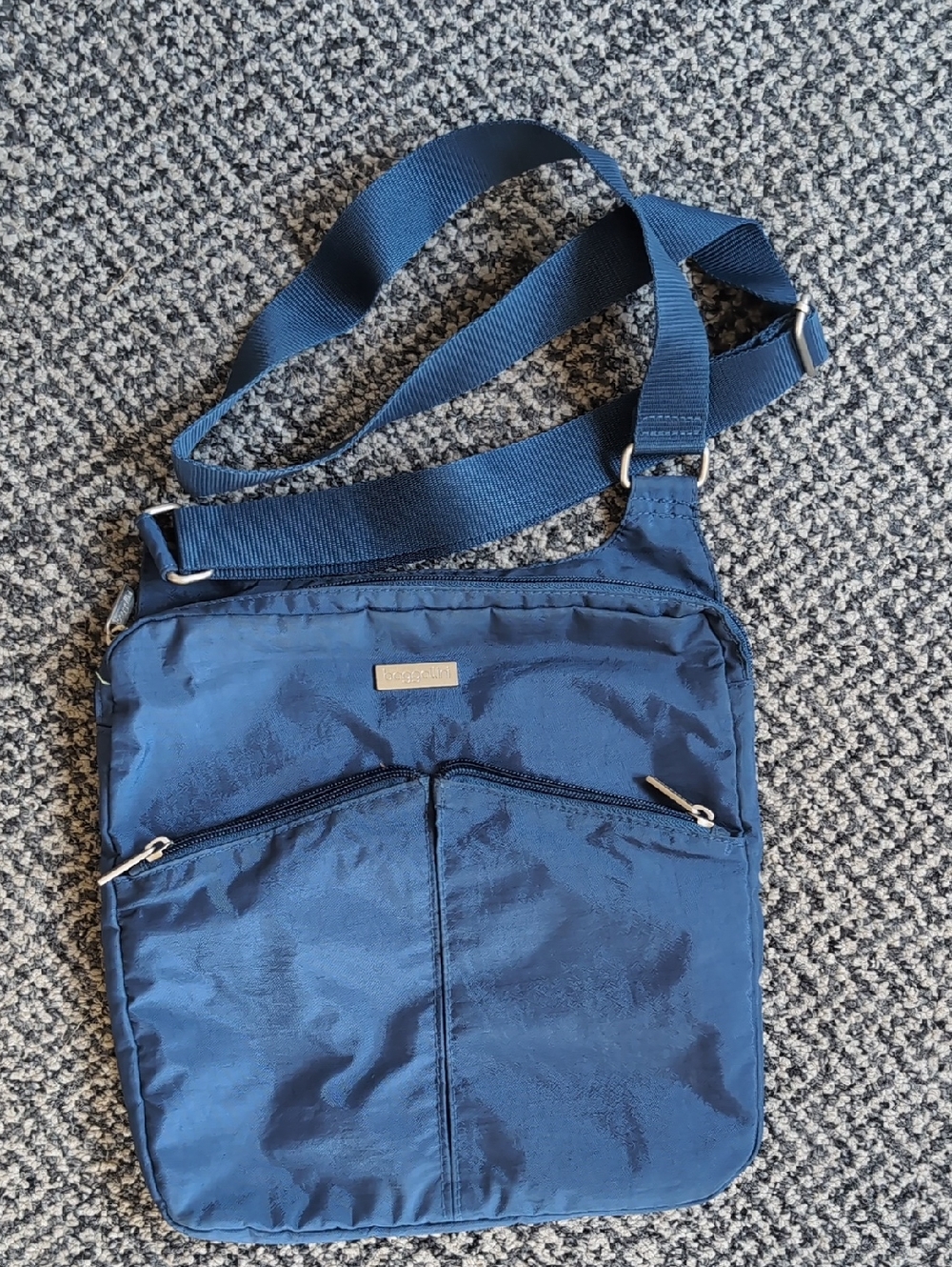 Baggallini  Teal Crossbody Bag